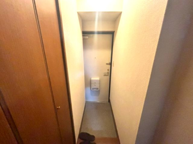 ブロスコート住吉の玄関