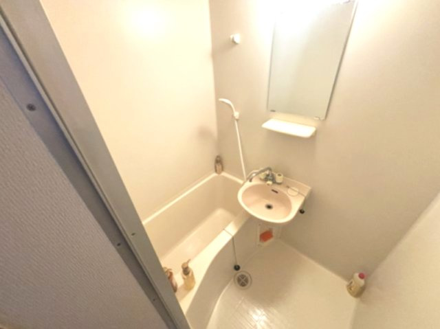 ブロスコート住吉の浴室