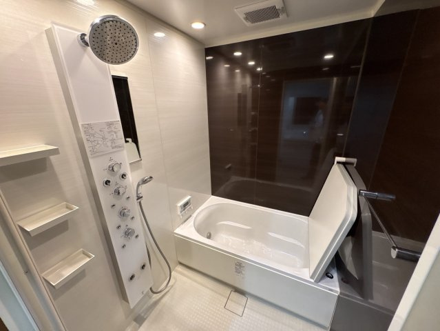 欅コートの浴室