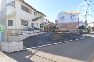 【前面道路含む現地写真】 | 前面道路含む現地写真です
