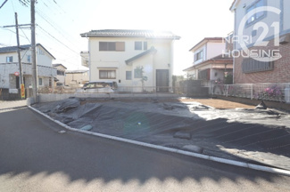 【前面道路含む現地写真】 | 前面道路含む現地写真です