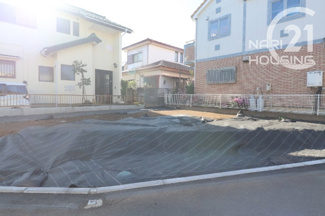 【前面道路含む現地写真】 | 容積率80％