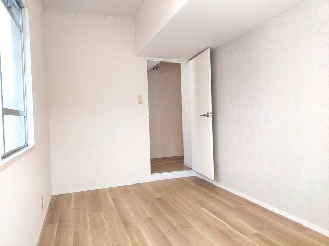 逆瀬川パークマンションの洋室|洋室約5.31帖