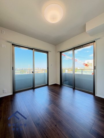 グランドステイツ大濠公園南の洋室