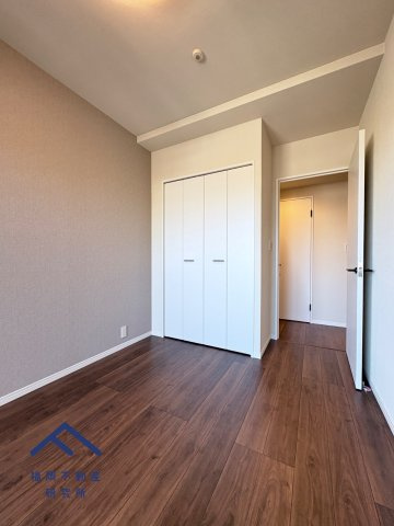 グランドステイツ大濠公園南の洋室