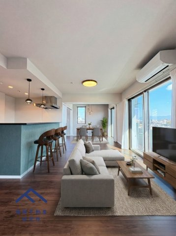 グランドステイツ大濠公園南の外観