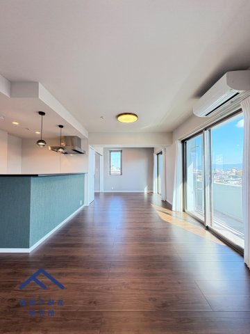 グランドステイツ大濠公園南の居間・リビング