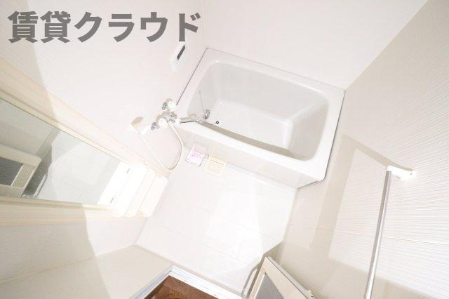 パークサイトの浴室|コンパクトで使いやすいお風呂です