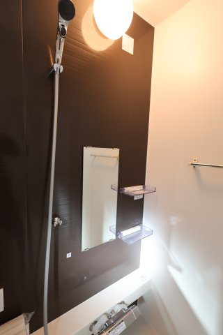 《仲介手数料無料》西区三橋５丁目286新築一戸建てKEIAI Graceの浴室