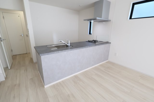 《仲介手数料無料》西区三橋５丁目286新築一戸建てKEIAI Graceのキッチン