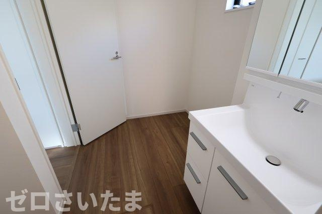 《仲介手数料無料》西区三橋５丁目286新築一戸建てKEIAI Graceのランドリースペース