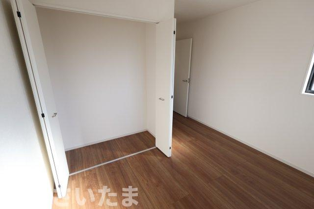 《仲介手数料無料》西区三橋５丁目286新築一戸建てKEIAI Graceの洋室