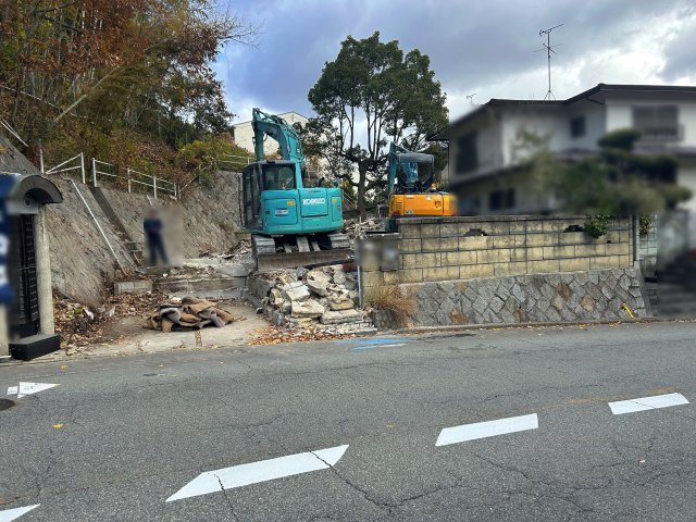 箕面市粟生間谷西２丁目　土地