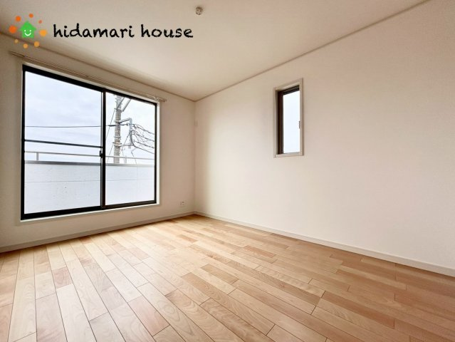 北区奈良町2期　新築戸建01の子供部屋|3階洋室：6帖
