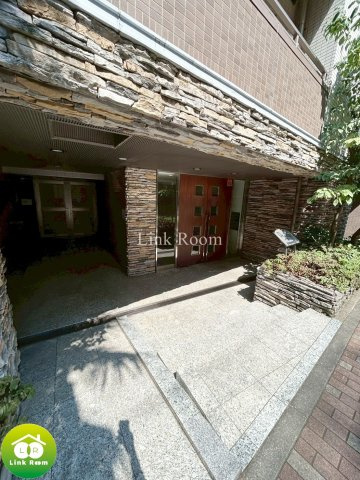 プレール・ドゥーク水天宮のエントランス