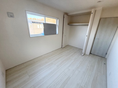 【洋室】 | 紫波町二日町向山 | 日当たり良好で収納も充実した使いやすい洋室です