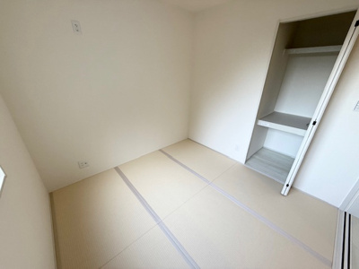 【和室】 | 紫波町二日町向山 | 客間や遊び場に便利♪リビングとつなげて広々使えるのが魅力！