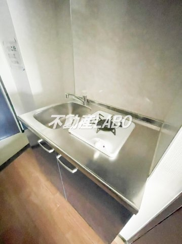 ELLE難波WESTのキッチン