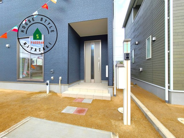 都城市都北町第1-3棟（2号棟）の外観：施工例|おでかけの時も帰った時も、「我が家」を最初に感じでもらえる素敵な空間に。