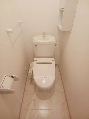 グレイスＭのトイレ|落ち着いた色調のトイレです