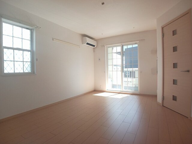 グレイスＭの居間・リビング|使いやすい居間です