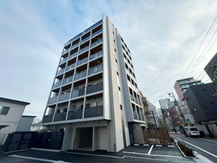 クロスレジデンス六義園の外観