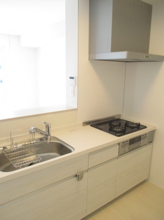 カーサステラⅢ（カーサステラスリー）【10，000円キャッシュバック対象物件】のキッチン|きれいなキッチンです