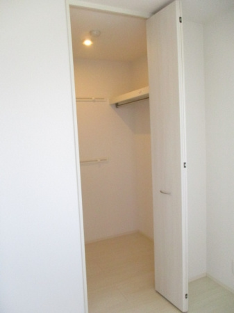 カーサステラⅢ（カーサステラスリー）【10，000円キャッシュバック対象物件】の収納|大きなものも収納できそうです