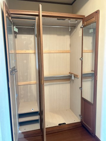 常滑市虹の丘戸建の収納