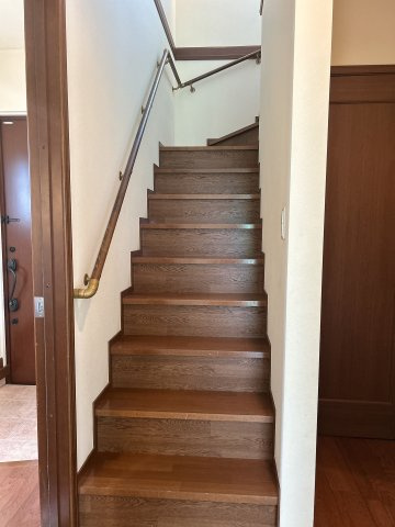 常滑市虹の丘戸建の内装