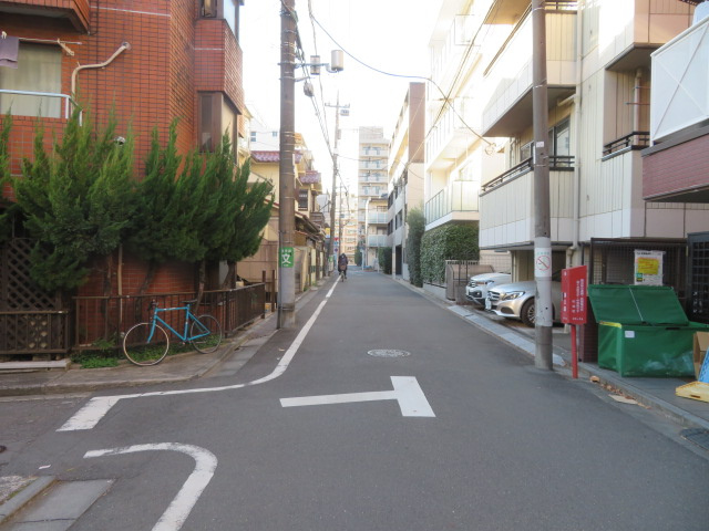 杉並区和田３丁目の一棟マンション