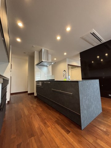 杉並区今川中古戸建てのキッチン|使いやすいキッチンです