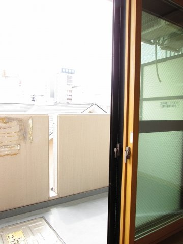 アンソレイエ・アビタシオンのバルコニー|バルコニー