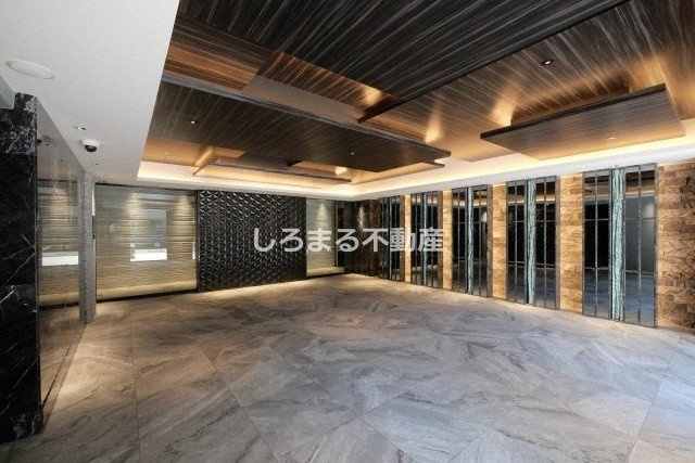 S-RESIDENCEドーム前千代崎のロビー