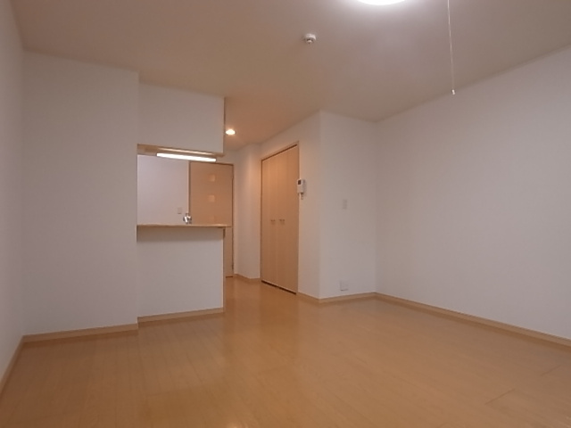 神戸市須磨区月見山本町２丁目のアパート