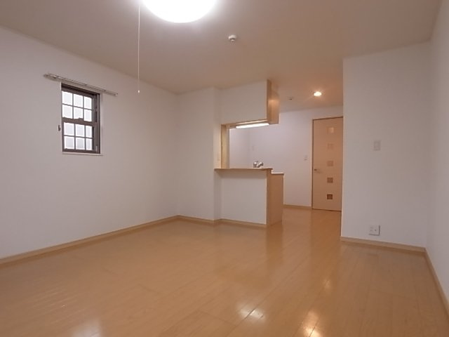 神戸市須磨区月見山本町２丁目のアパートの内装