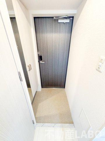 エスリード弁天町NORTH RESIDENCEの玄関