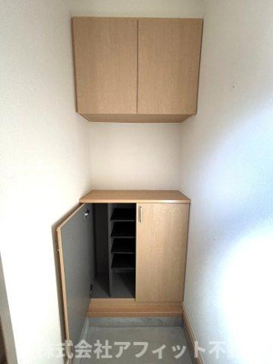 【玄関】 | グランティワカサ | シューズボックス