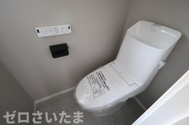 《仲介手数料無料》浦和区高砂４丁目8-1新築一戸建てブライト・ニュー・ガーデンのトイレ