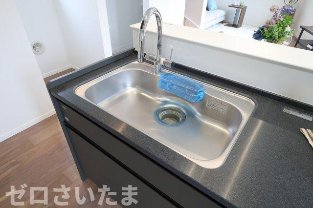 《仲介手数料無料》浦和区高砂４丁目8-1新築一戸建てブライト・ニュー・ガーデンのキッチン