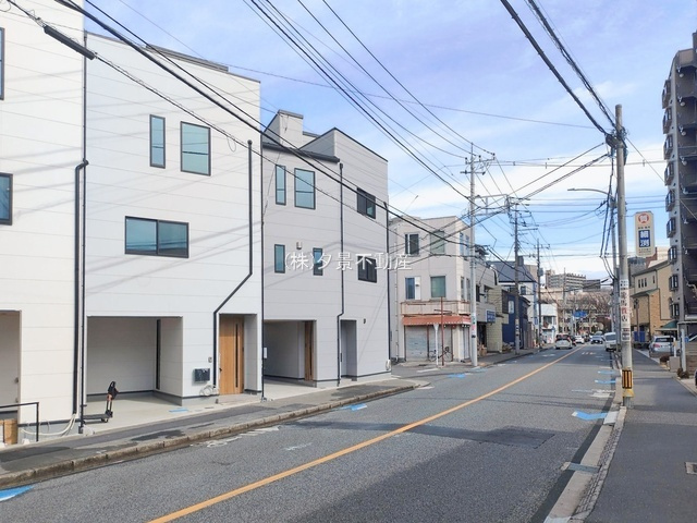 《仲介手数料無料》浦和区高砂４丁目8-1新築一戸建てブライト・ニュー・ガーデン