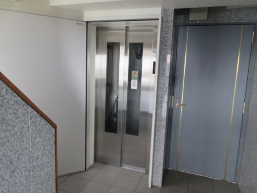 ヒルズエクセル　南向き　角部屋　オートロックのその他共用部分