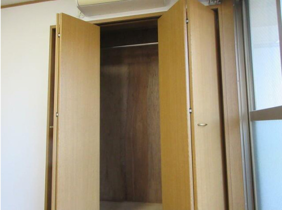 ヒルズエクセル　南向き　角部屋　オートロックの収納