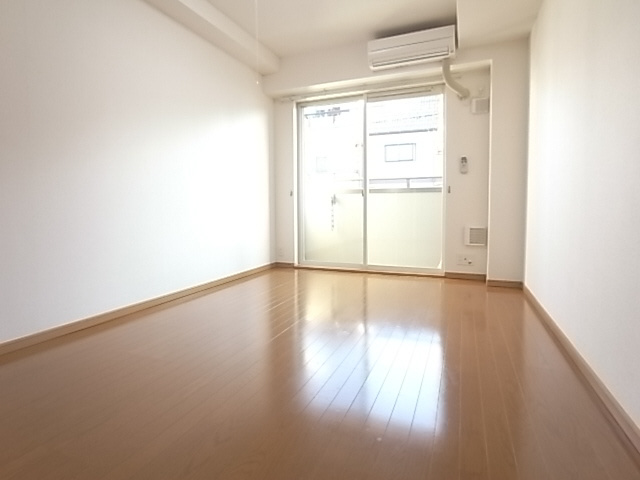 神戸市須磨区大田町６丁目のアパートの展望|室内