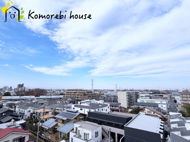 オーベル大宮東宮原の展望|高い建物に囲まれないため、バルコニーからの眺望は開放的。朝日や夕焼けの美しさを日々感じられる、心が落ち着く景色が広がります。															