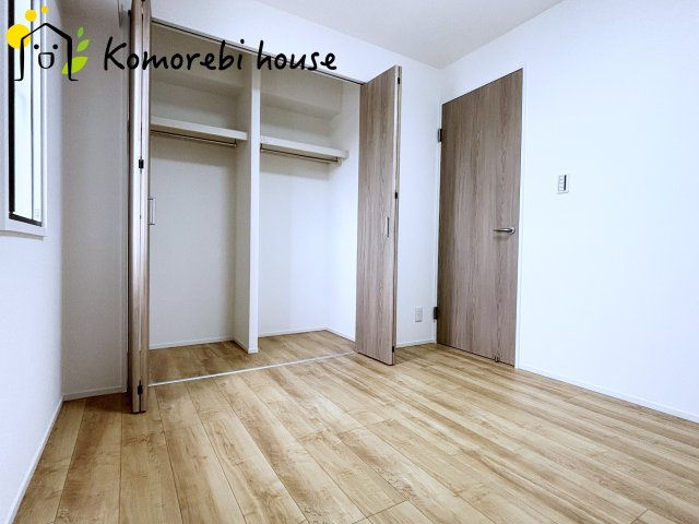 オーベル大宮東宮原の子供部屋|収納付きでゆとりのある空間。寝室としても使え、衣類やおもちゃもスッキリ片付く快適な部屋。