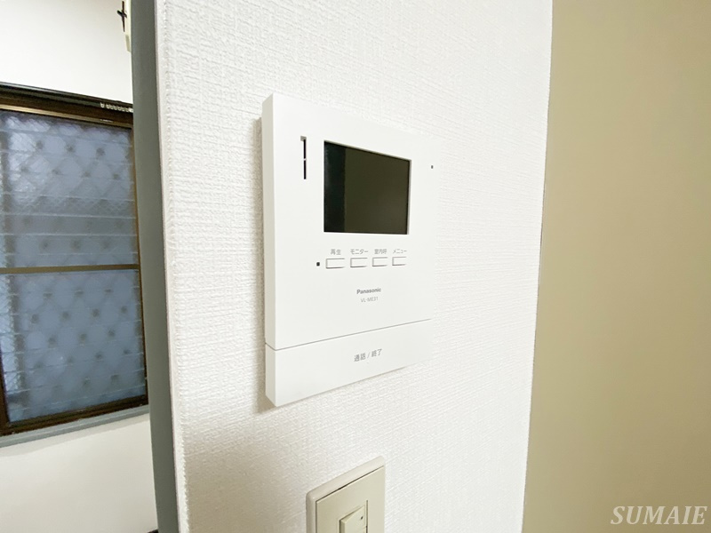 TRI TREEのセキュリティ|モニター付きインターホンです☆