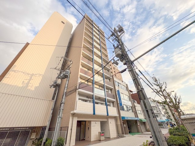 LIVIAZ NAMBA SOL