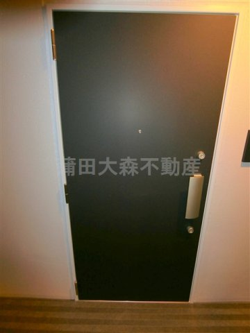 メイクスデザイン大森の玄関