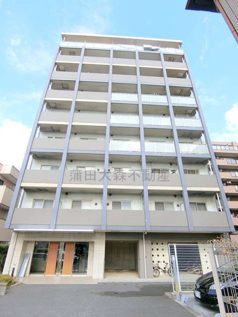 ヒューマンハイム本羽田の外観